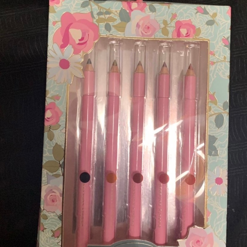 beauty concepts Eyeliner pencil